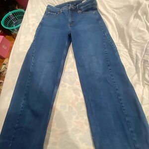 Old Navy Women's Straight Leg Jeans in Rich Blue